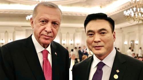 Шадар сайд С.Амарсайхан Режеп Тайип Эрдоганы тангараг өргөх ёслолд оролцжээ